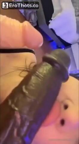 lilianaheartsss BBC dildo 2 part 2