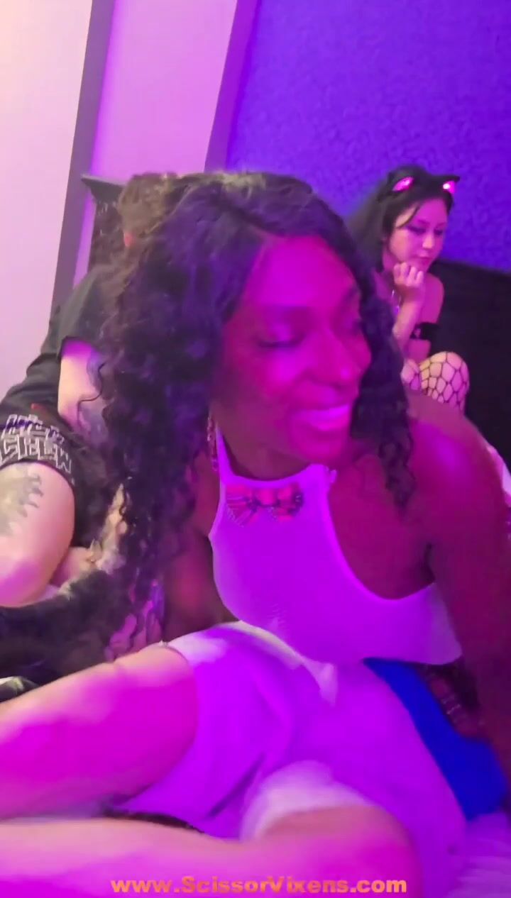 Scissorvixens Scissor Party