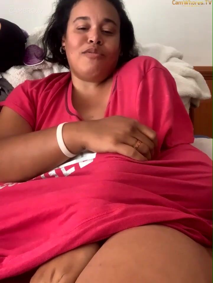 CurvyBeauty
