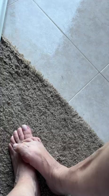 Sexy feet
