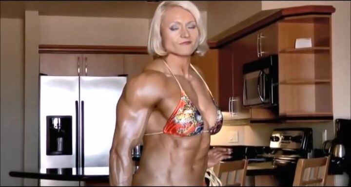 Brigita Brezovac Flexing