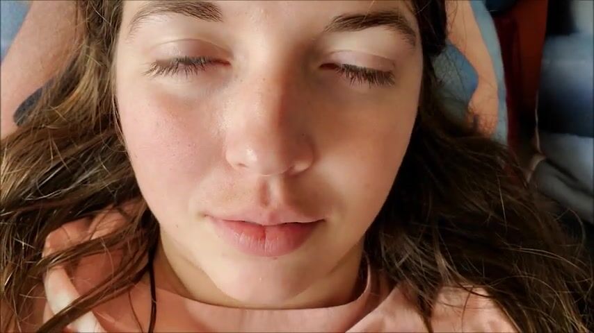 Asmar giantess stomach vore bellybutton