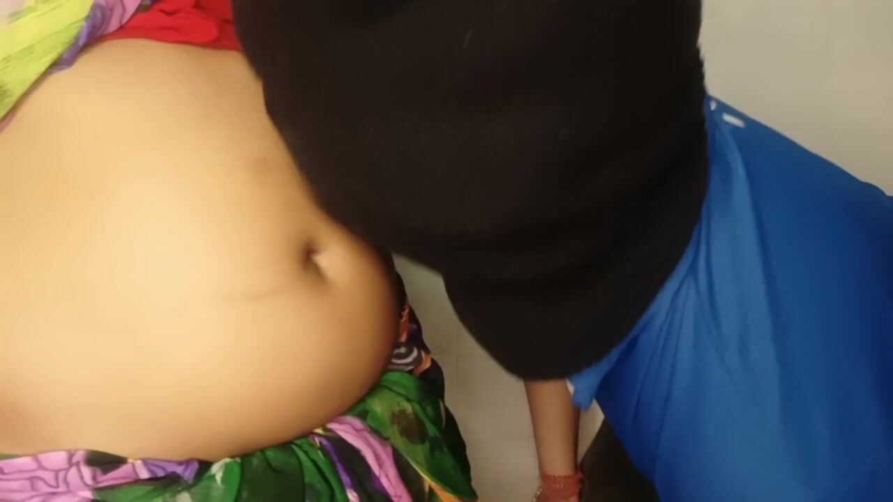 Belly button Lick