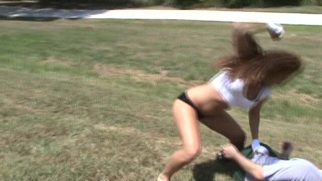 Shefights - Rachel VS PCGuy