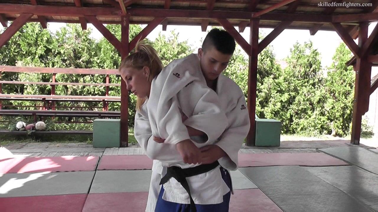 Judo instr
