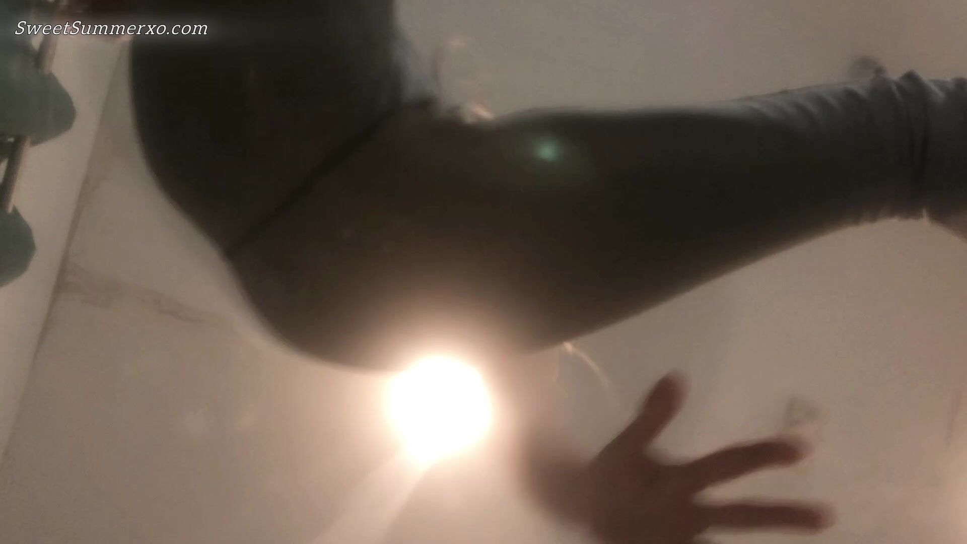 SweetSummerXO - Your Girlfriend Pushes a Clear 36'' Loon to the Limit (S2P)