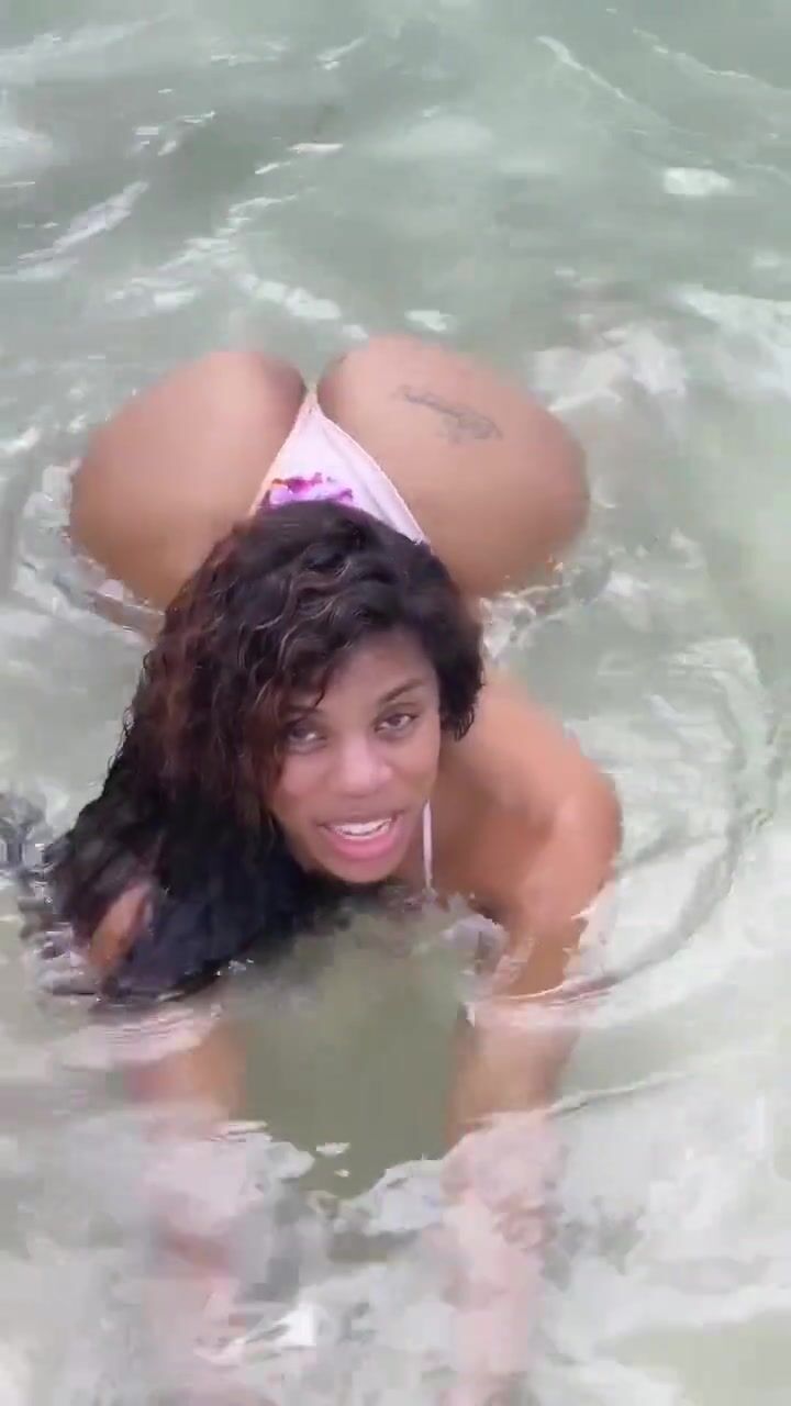 angie