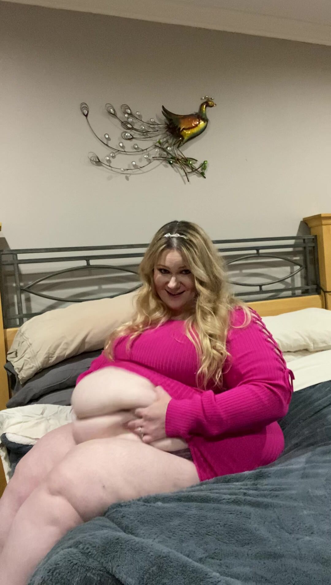 DestinyBBW in a really tight dress