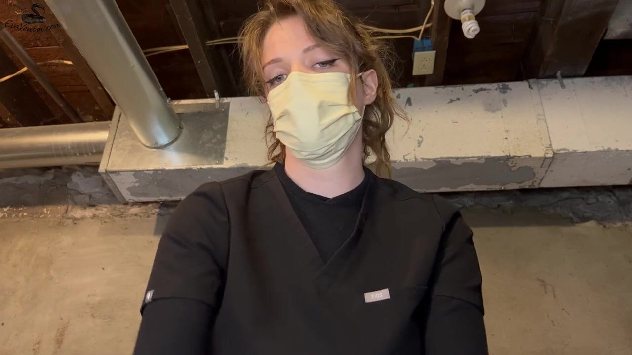 Evavenom milking session 1