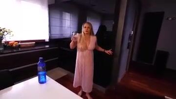 Pregnant belly alien