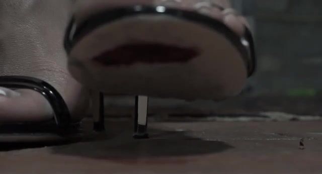 Giantess Roma the Witch