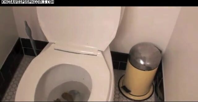 Rayn and Fern toilet shoot