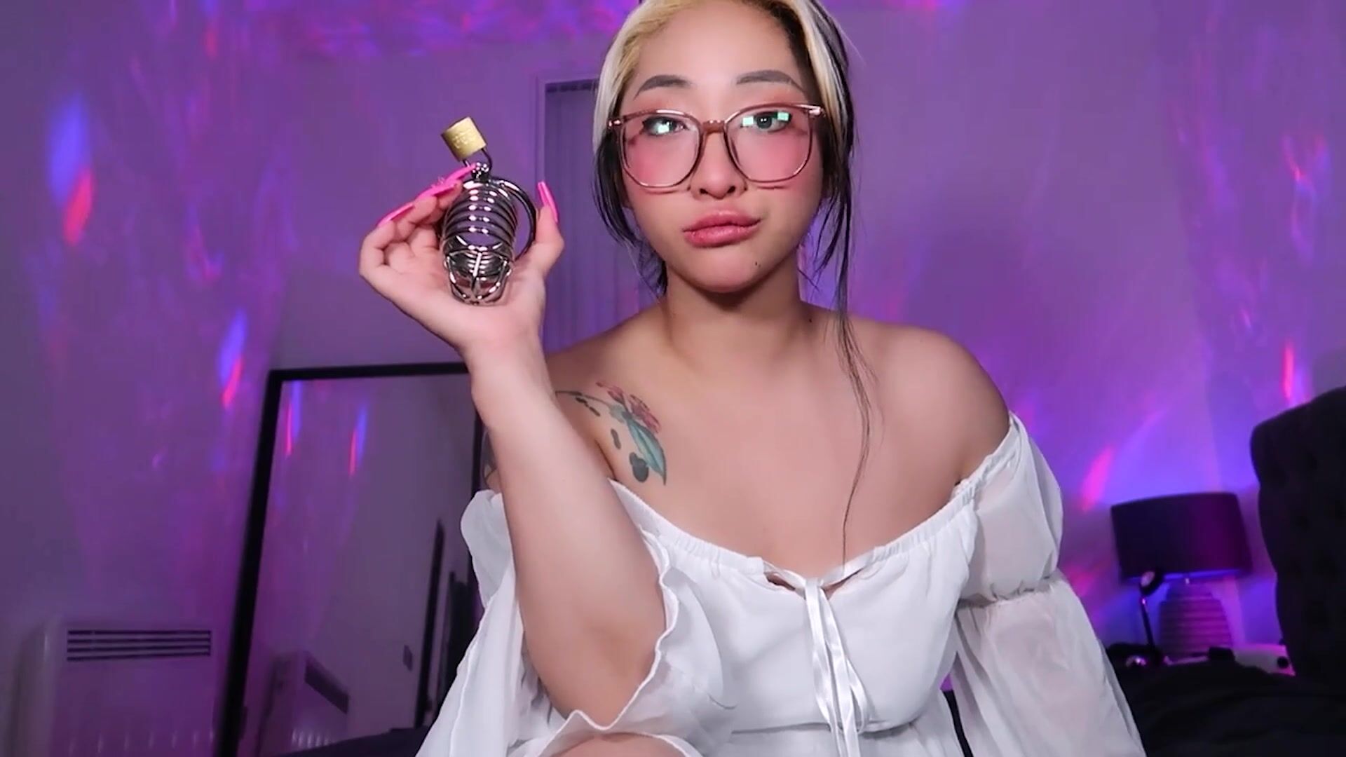 Cllaauddiahonn - GF turns you into virgin caged cuck