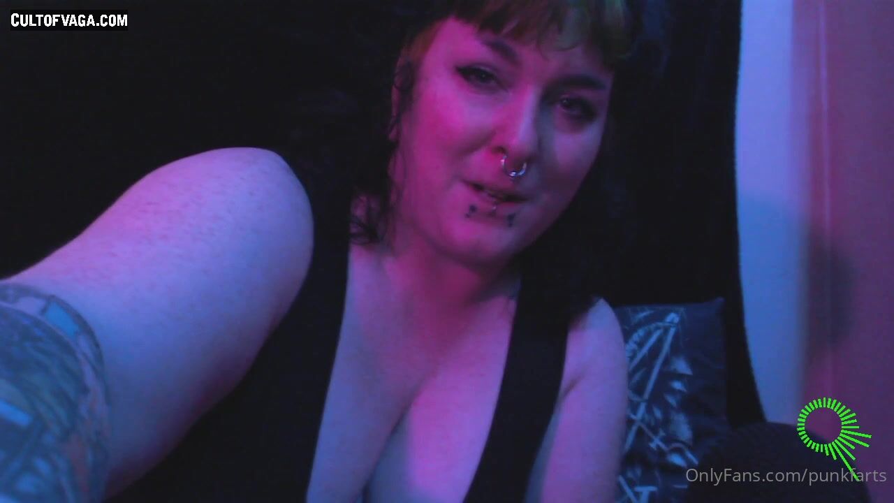 Miss Vaga / PunkFarts - ASMR Farts