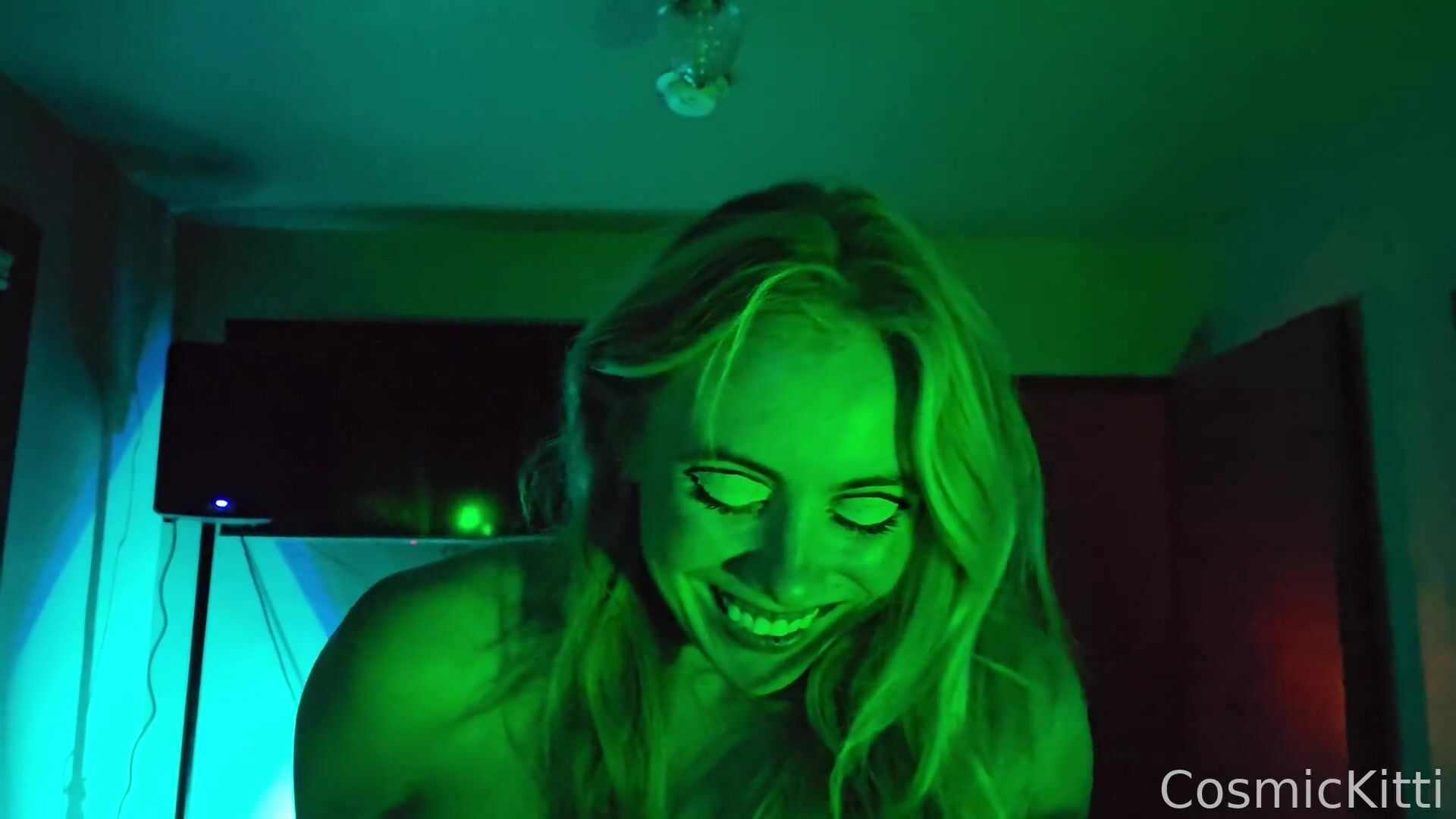 cosmickitti SWINGERS PARTY VLOG!   I have been ITCHING to share this one and im so glad the day is f