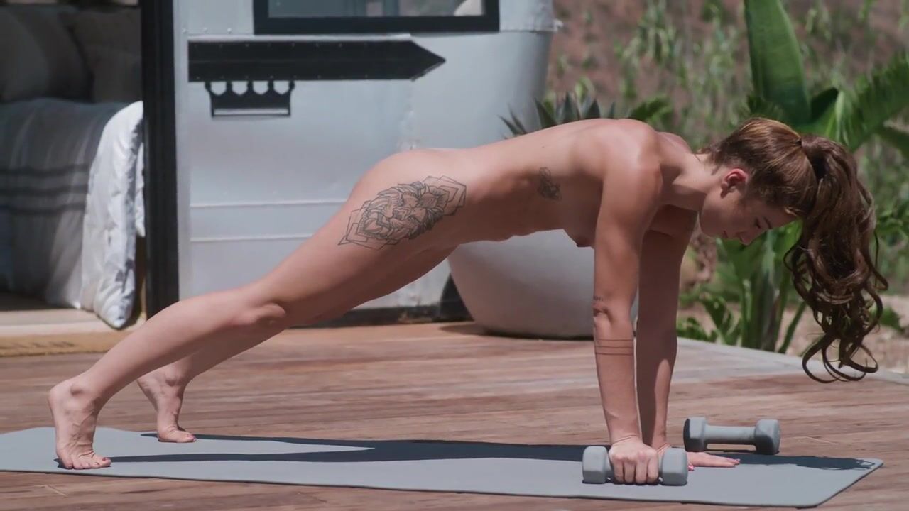 Nude Yoga Fitness Model 5