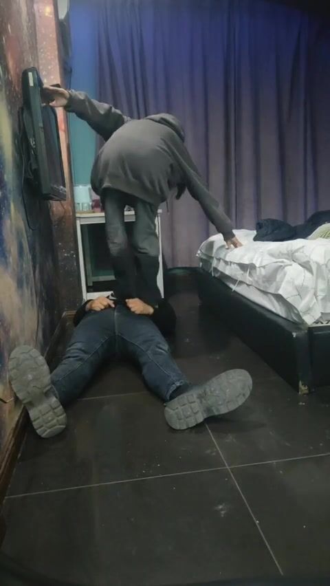 helin001122 - Chinese Femdom