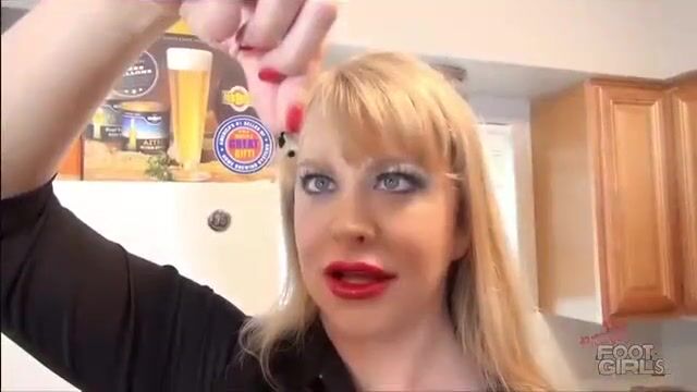 Giantess Sophia Stone - My Wicked Step Mom SFX