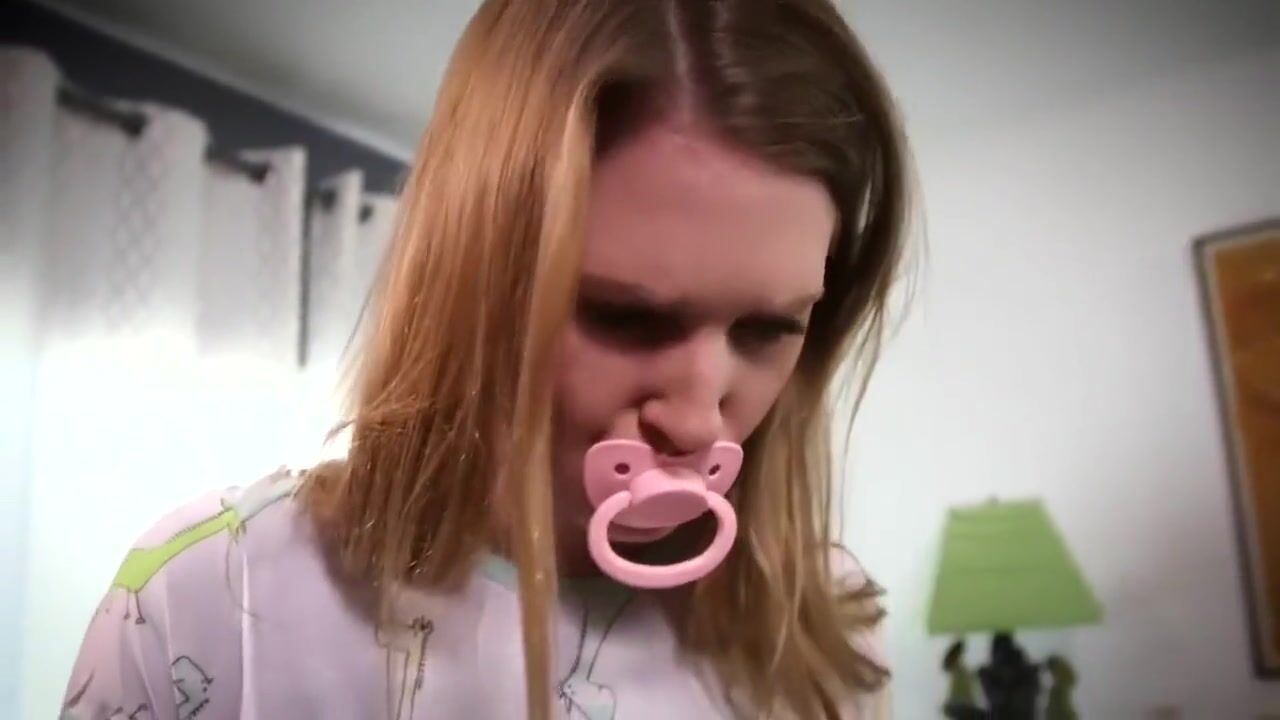Dixie Comet, Ashley Lane - Nanny Knows Best