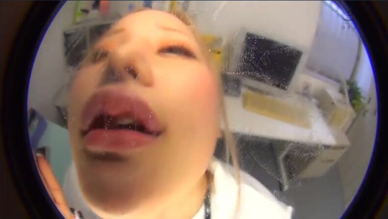 jav kisses