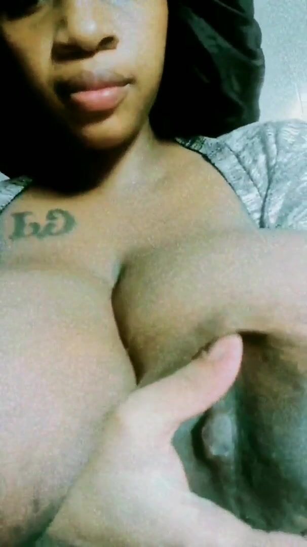 Thick Ebony milky tits