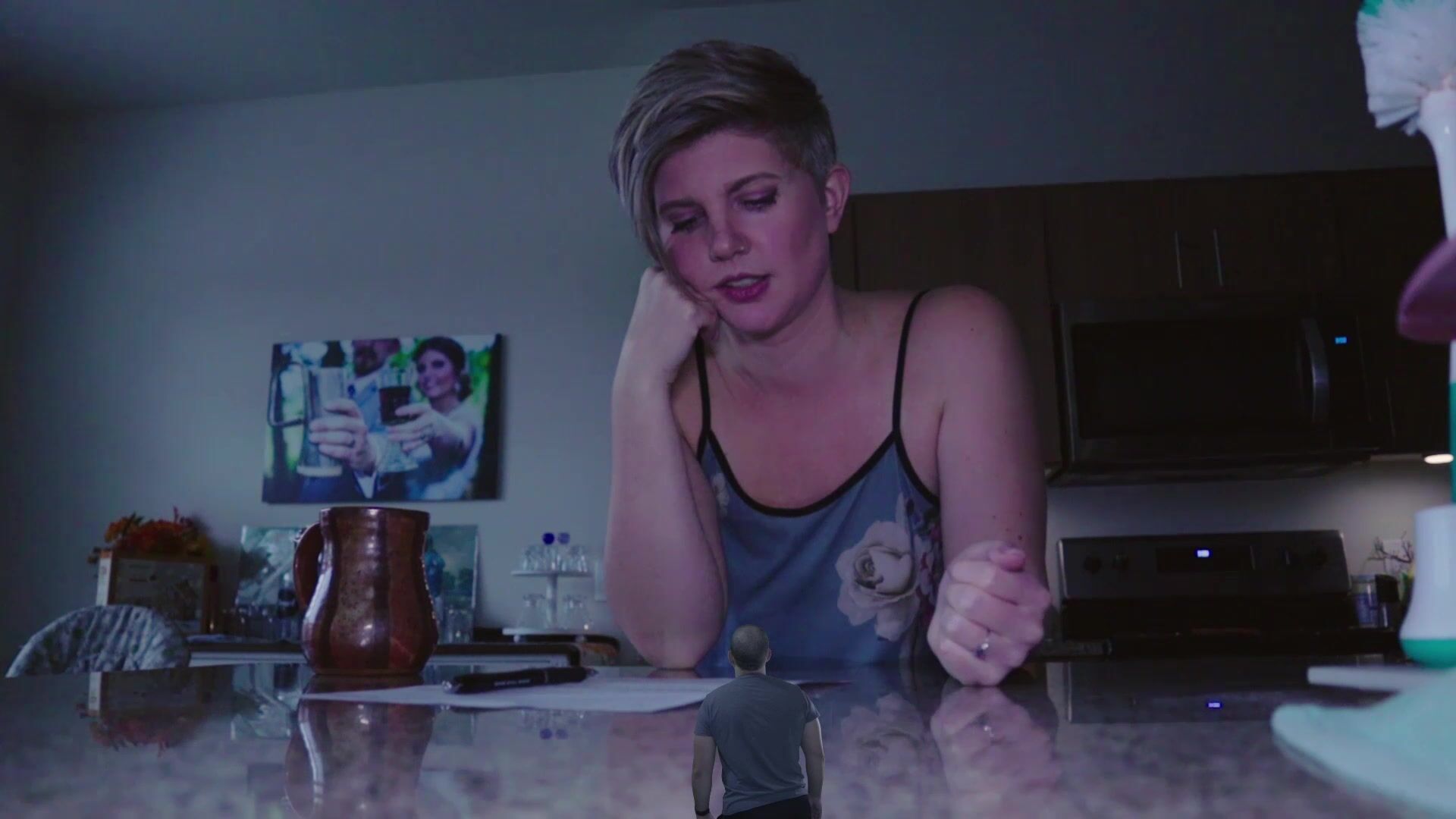 Housewifeginger - Mommy Has a Shrunken Son