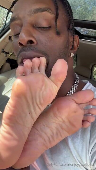 Enjoyyourfetish - @lustoverlyci Honey Foot Worship