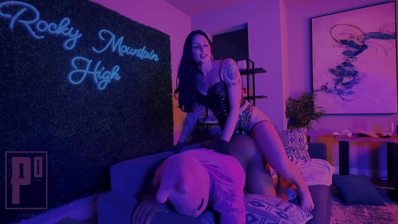 Pegging Only - Goddess Green (Goddes Sydnie)