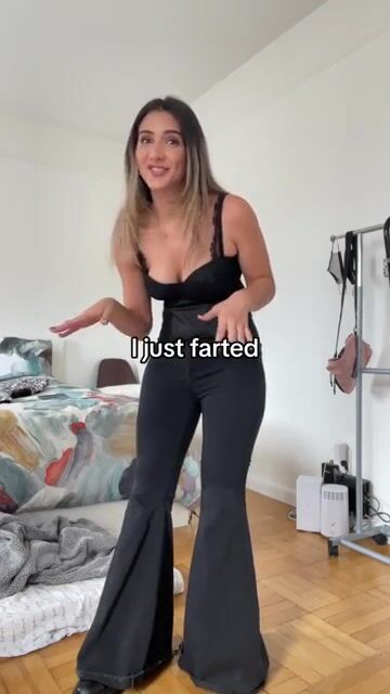 tiktok girl farts
