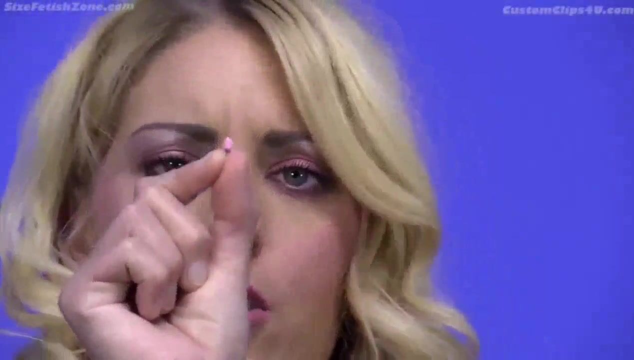 Giantess Kerri marriage proposal