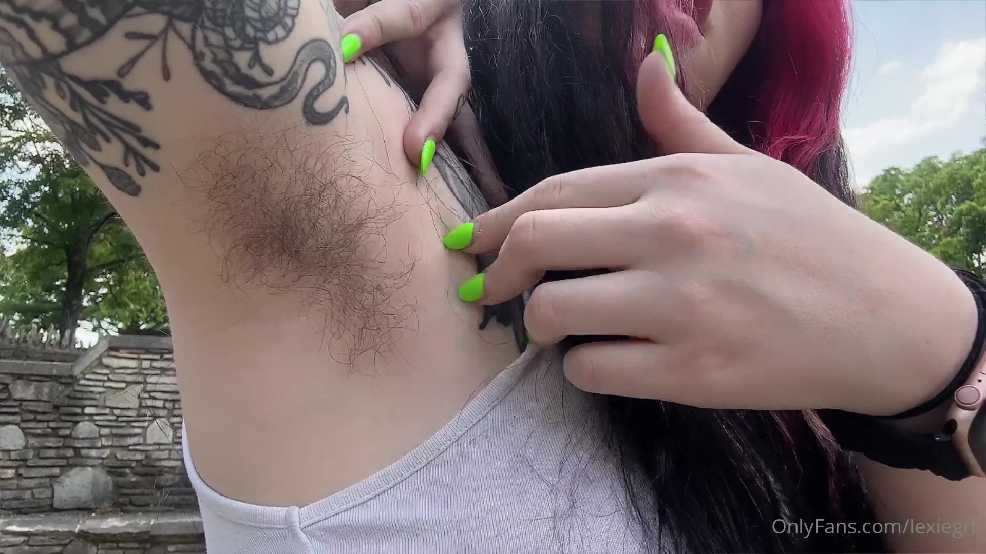 Mistress Lexi - Hairy armpits