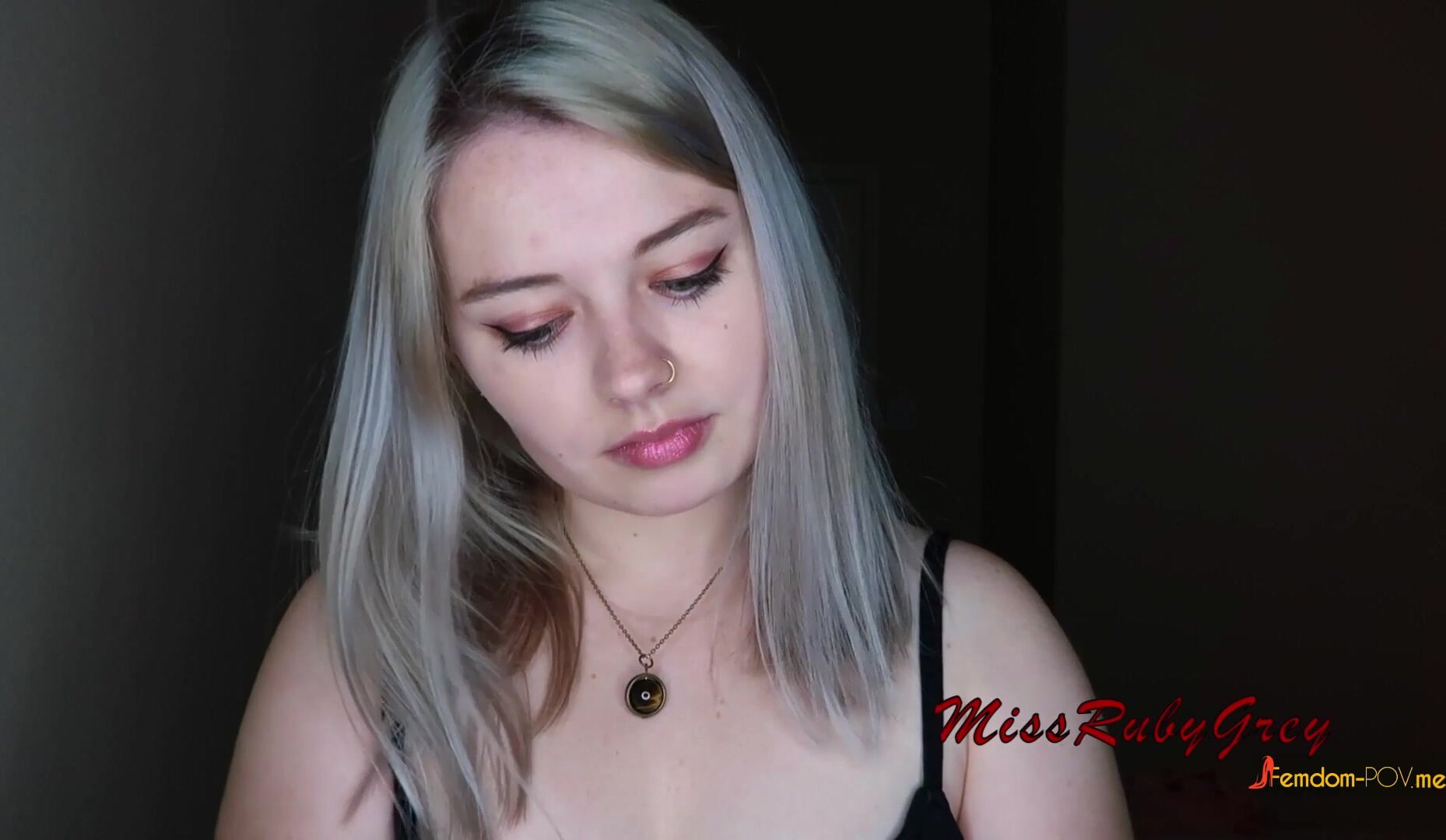 Miss_Ruby_Grey_-_Crossdressing_Fag_Test