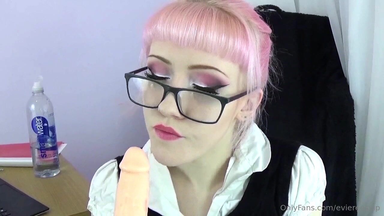 Evie Rees boss