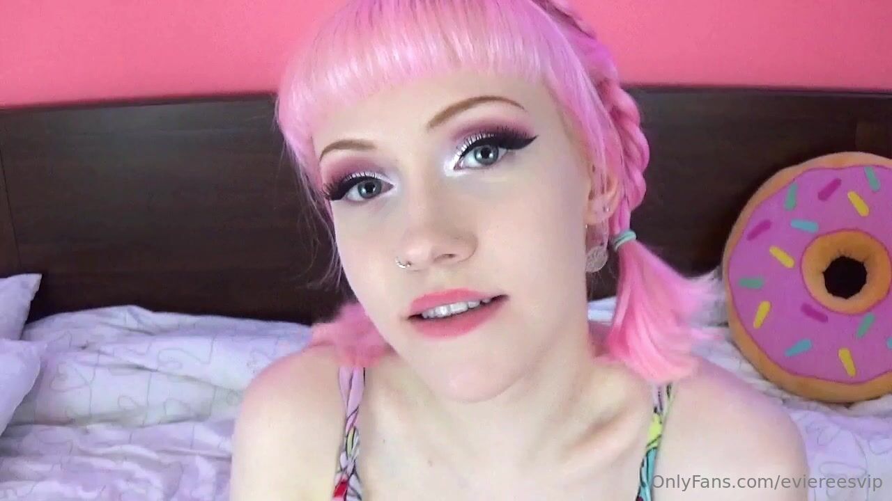 Evie Rees truth or dare