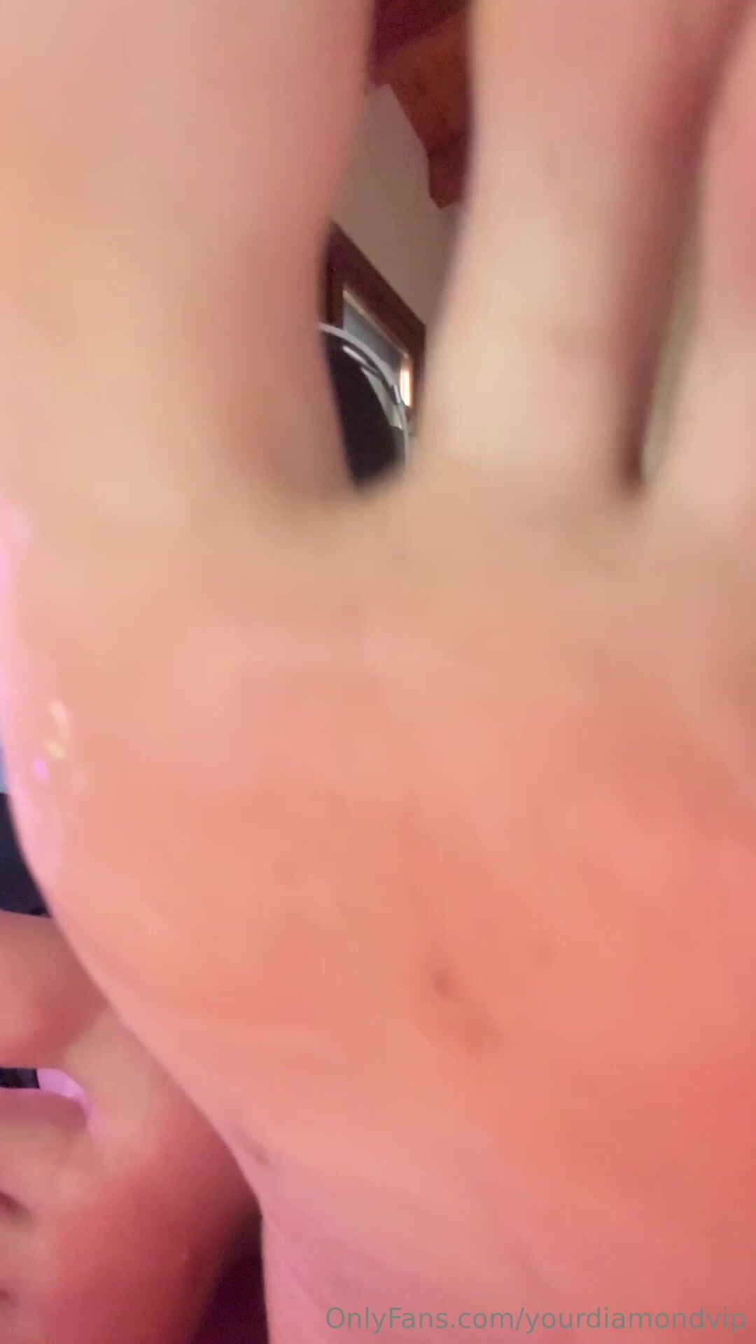 Yourdiamondvip spitty foot joi