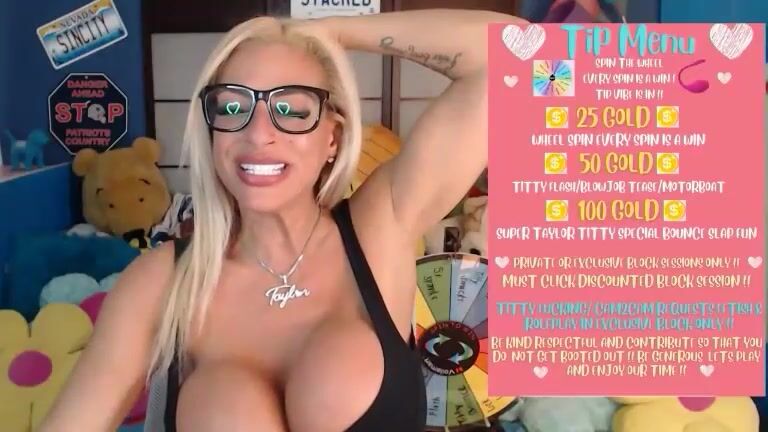 TaySt3v3ns black top stream