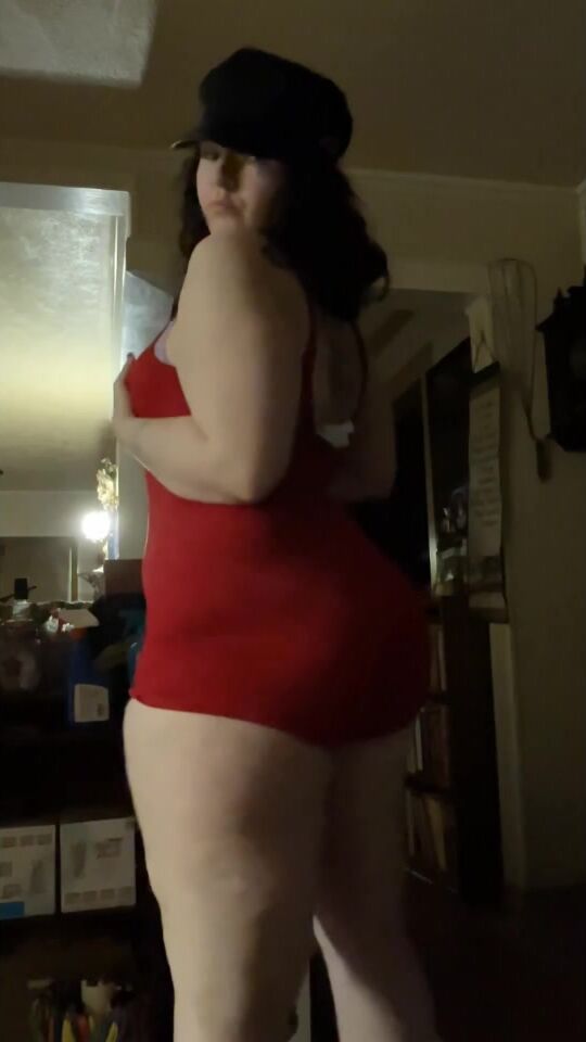 Ginger & Mommy haze best titties, ass twerking, fart and scat comp