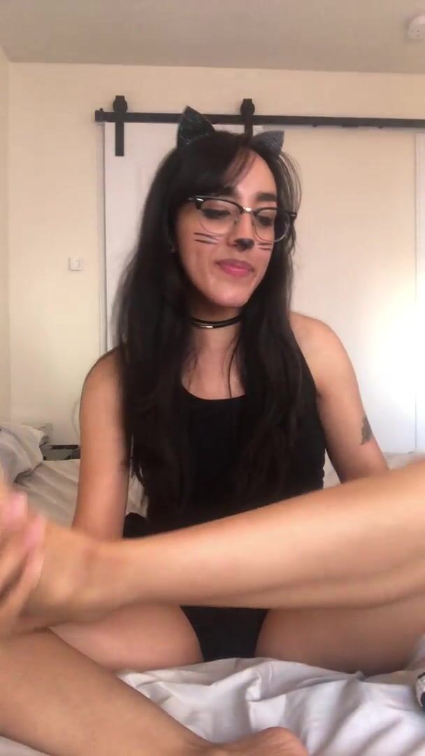 Smallpeach kitty cat self worship