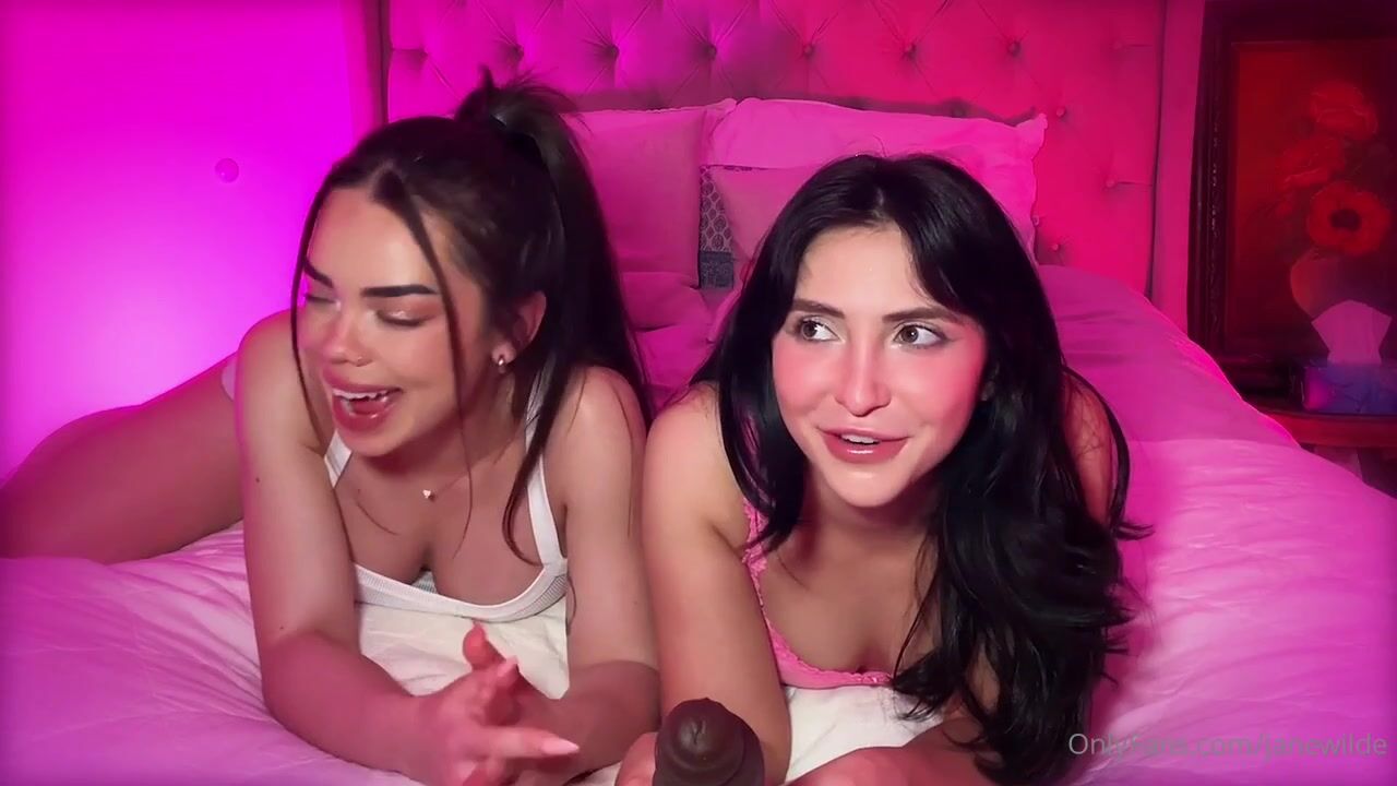 Jane wilde & Urlilgoddess-BBC worship sleepover