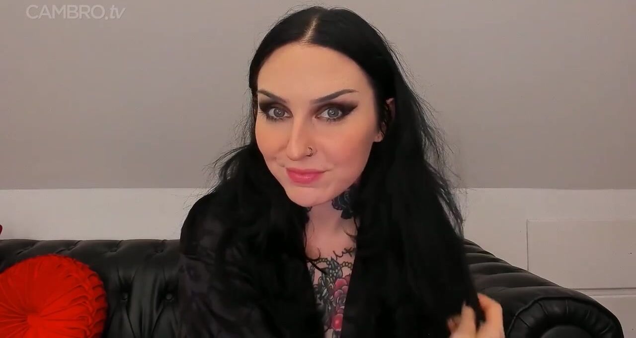 Slutty spice- dirty talk turns to sex