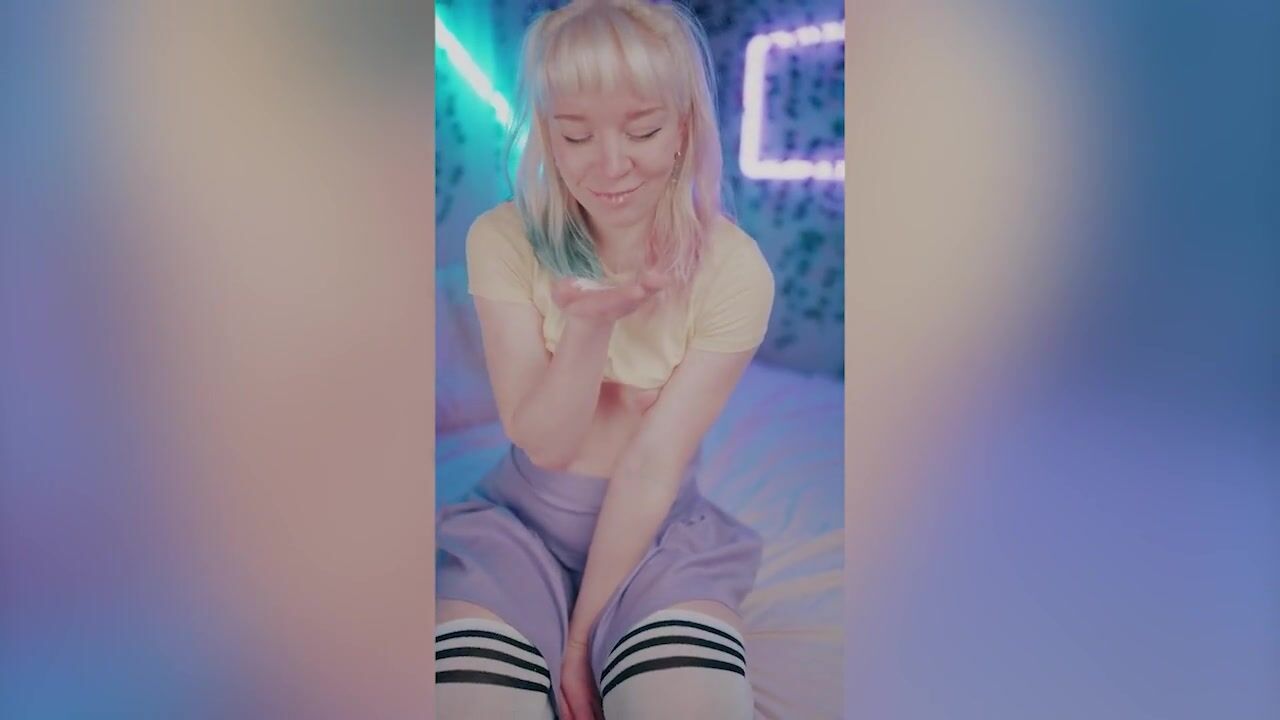 Jolie Lyon - Dare app - daddy/step-daughter