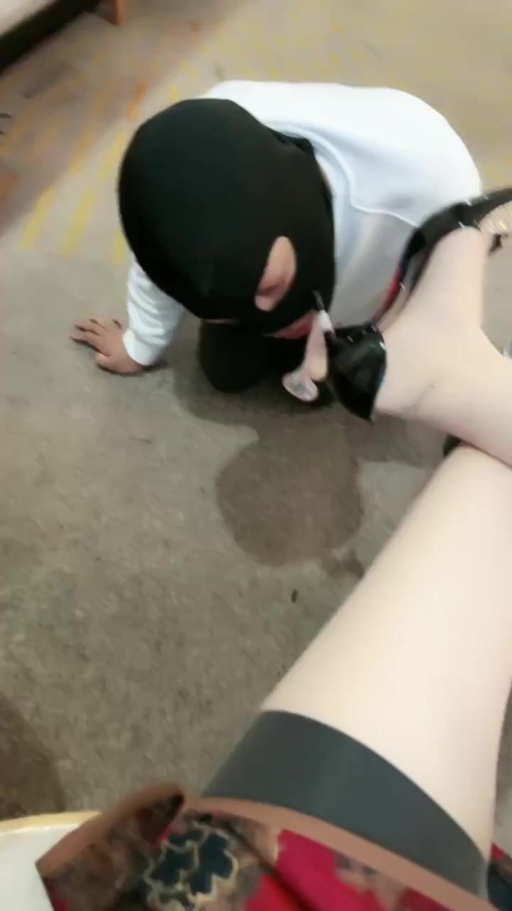 安主High heel foot gagging