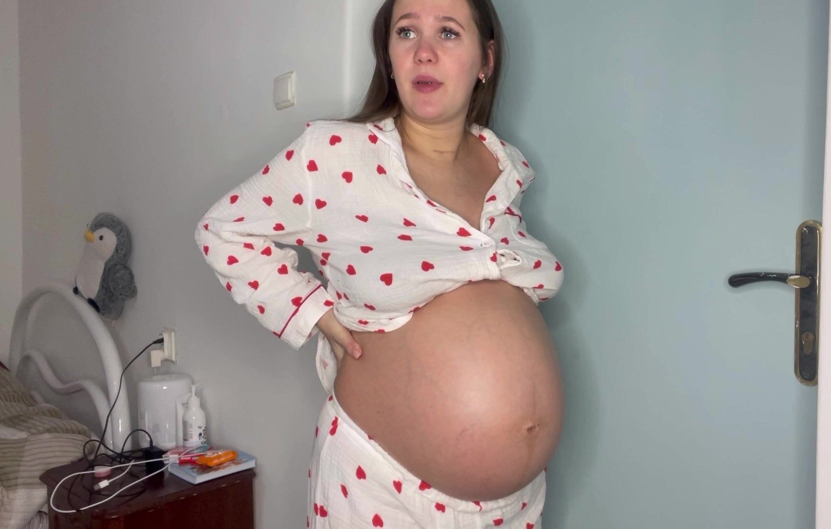 Lagera Lily have a suprise