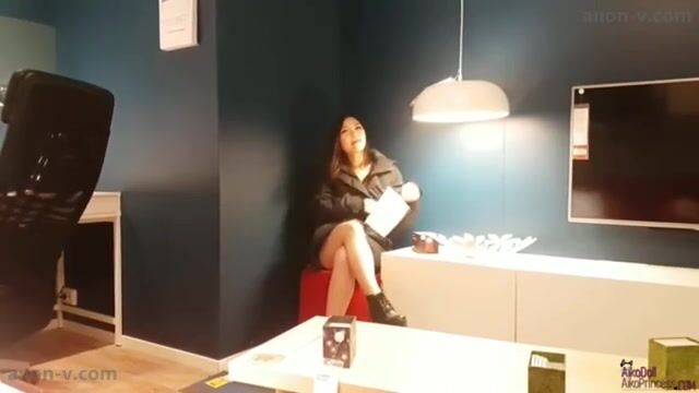 Asiandreamx aka Aiko Doll aka Aiko Princess flashing and ANAL in swedish store