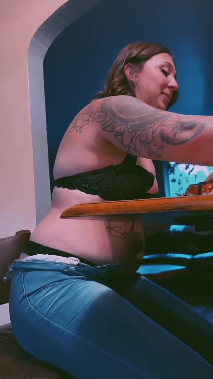 BBW belly stuffing