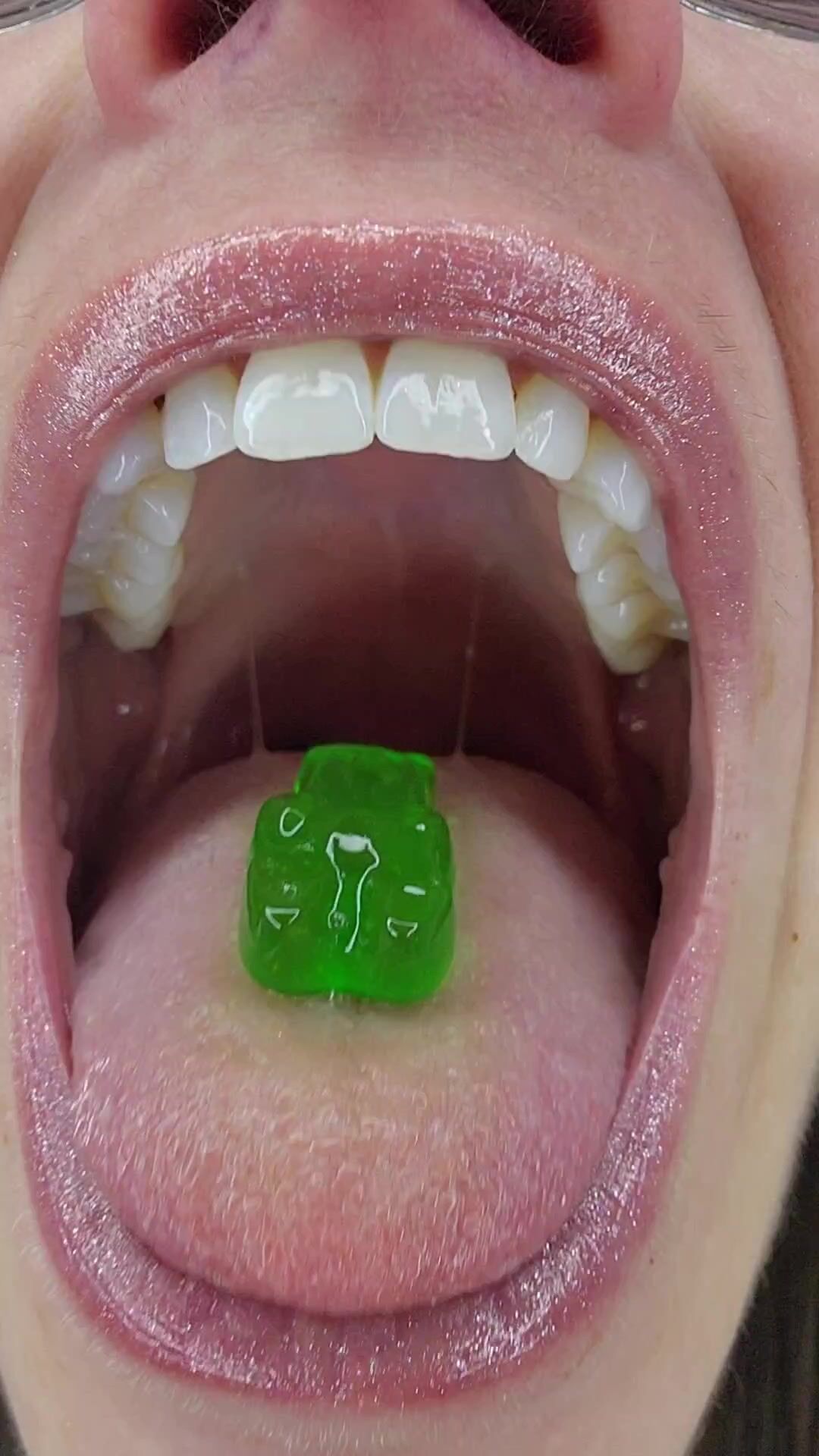 Giantess Sasha biology teacher vore