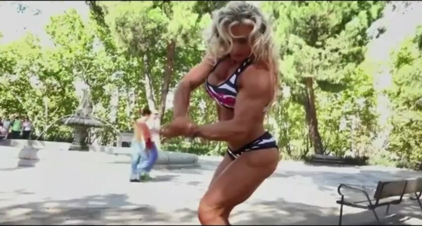 blonde gorgeous muscle