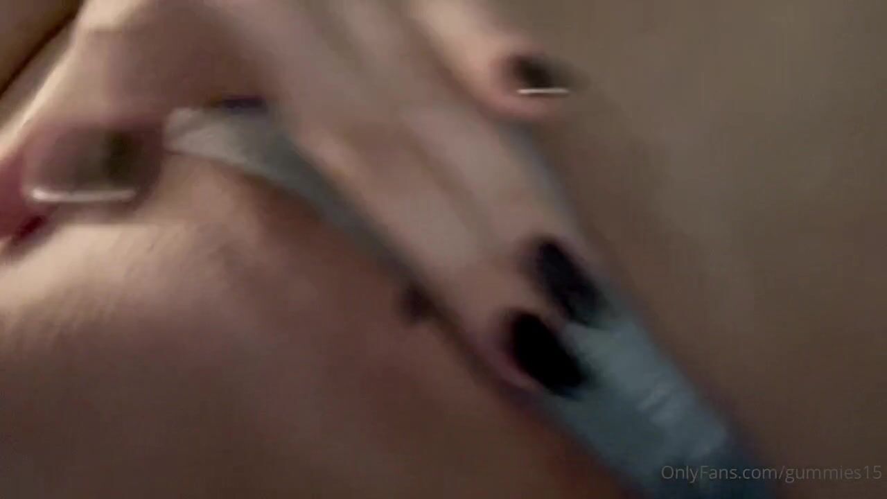 Saralia aka Gummies15 - 08-25-2024 OnlyFans Video