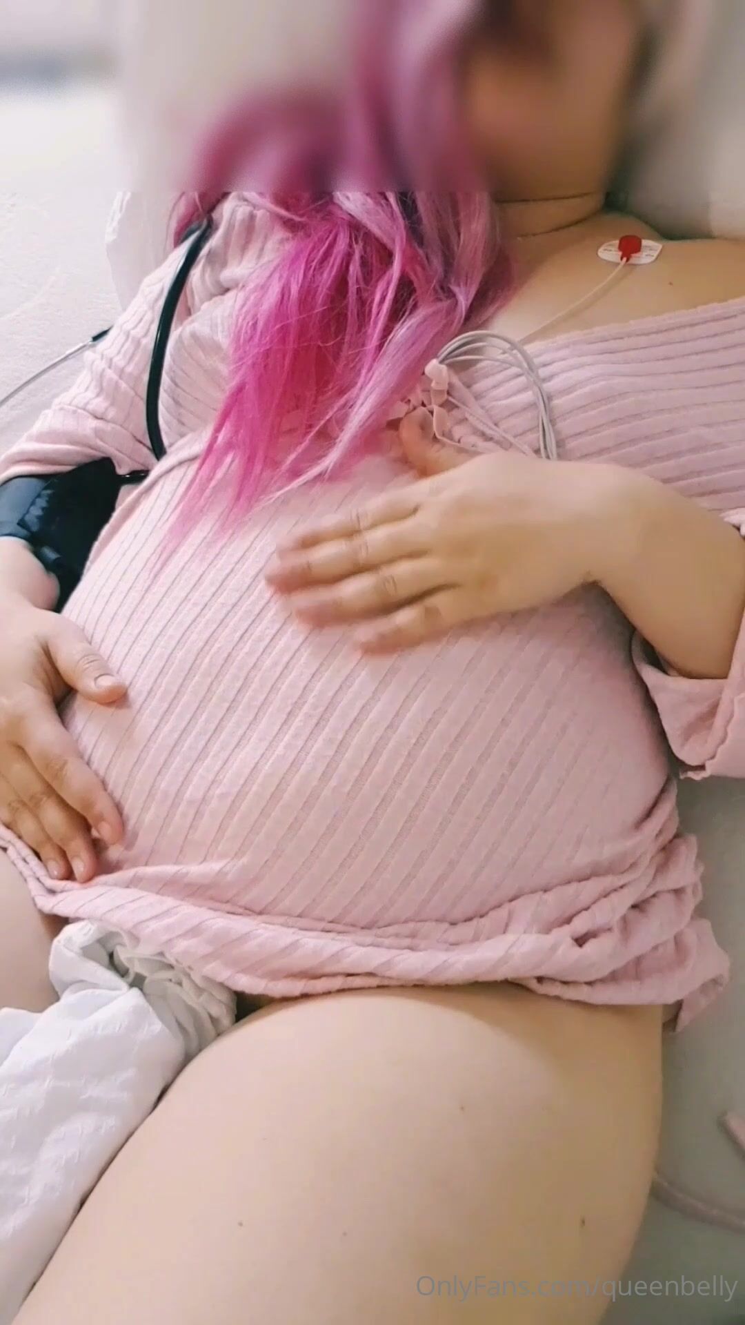 Queenbelly belly inflation