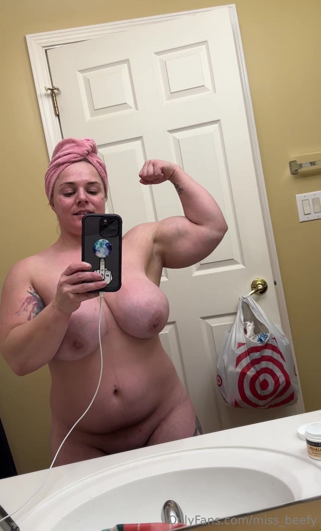 Huge fbb miss beefy